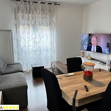Gorizia Central Luxe Apartment 6 Posti Letto Eksteriør billede