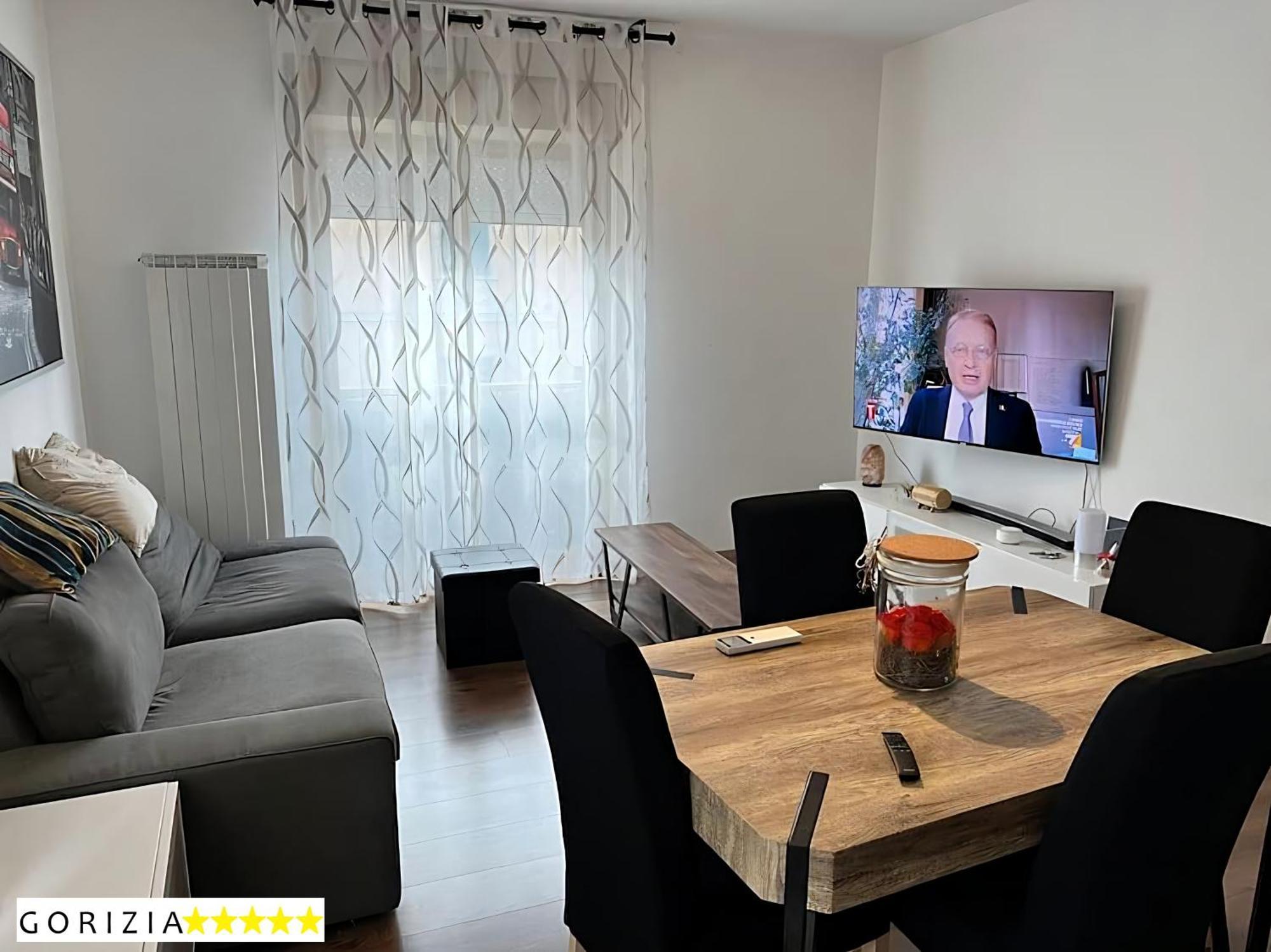 Gorizia Central Luxe Apartment 6 Posti Letto Eksteriør billede